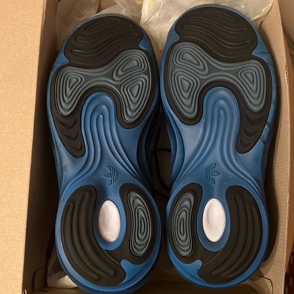 Adidas Mens Cos fomQuake - Picture 4 of 5